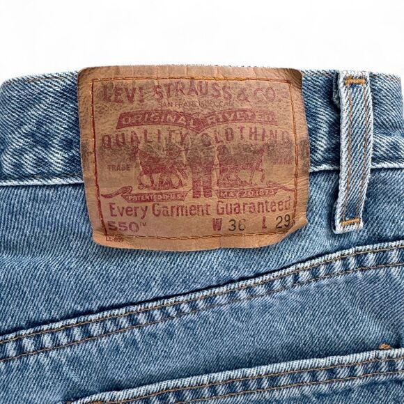 Levi's 550 Relaxed Fit Jeans Mens 36 x 29 Blue 100% Cotton Denim Levis - Picture 5 of 6